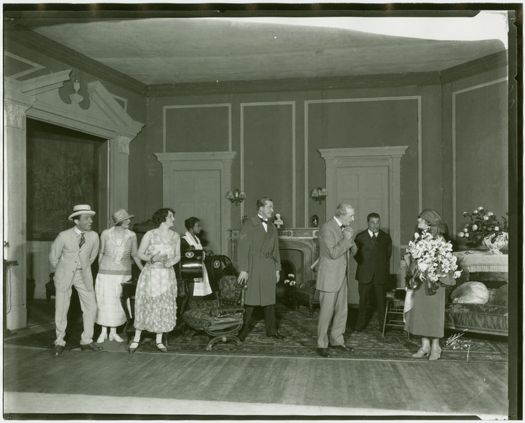 Sam White (Bert Hackett), Renee Noel (Rita Lamarr), Eva Puck (Stella Mallory), Sara Chapelle (Maid), Donald Gallaher (Al Tyler), Lew Fields (Franz Henkel), unidentified actor, and Betty Weston (Elsa Henkel) in The Melody Man