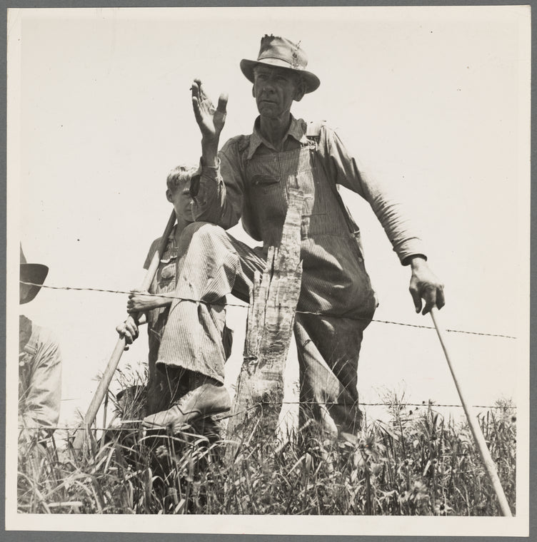 Day laborer near Oil City, Oklahoma. Carter County, Oklahoma