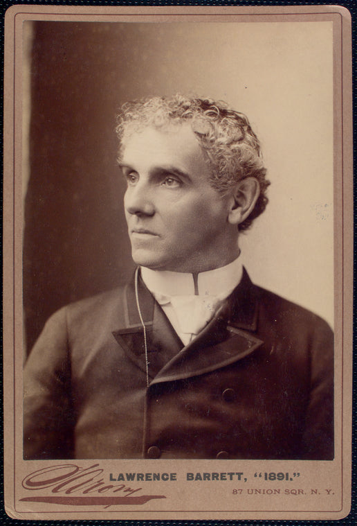 Lawrence Barrett
