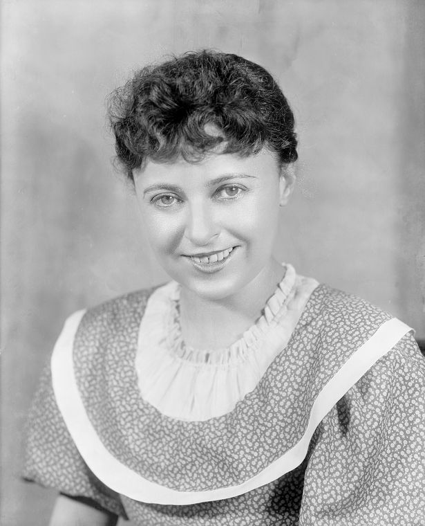 June Walker as Laurey Williams (head-and-shoulders).