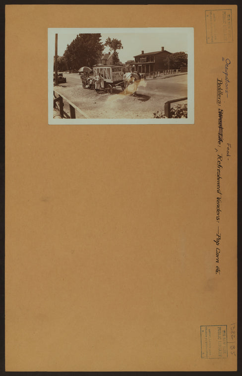 Occupations - Peddlers - Food - Refreshment vendors - Pop corn.