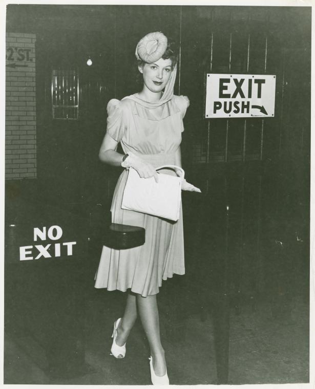 Amusements - American Jubilee - Performers - Eckhardt, Evelyn - Walking through gate