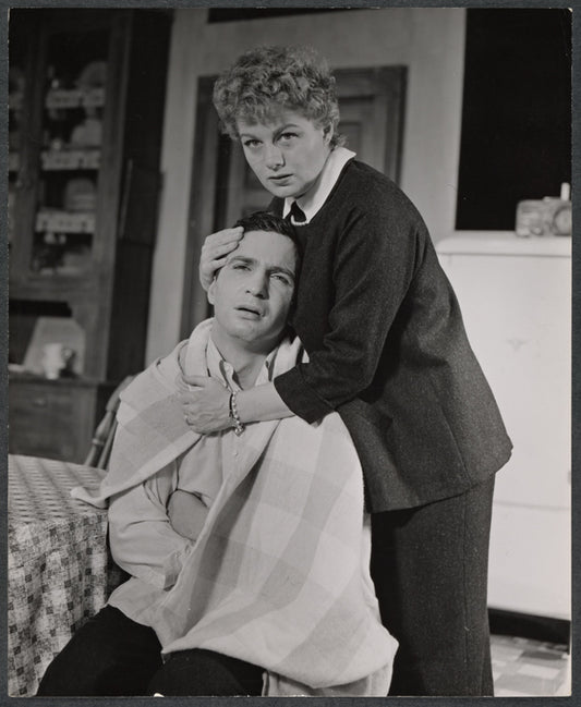 Ben Gazzara and Shelley Winters in the stage production A Hatful of Rain