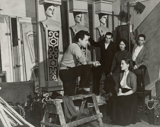 Paul Sills with students at the University of Chicago