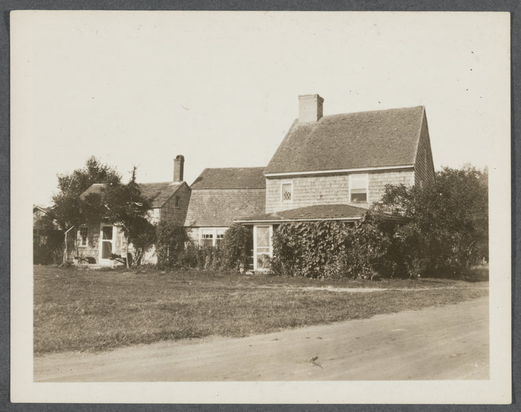 John Parsons house. Built extension (center). West side of road from Acabonack to Fire Place. East Hampton, East Hampton