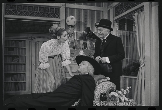 Inga Swenson, Fritz Weaver and Martin Wolfson in the stage production Baker Street