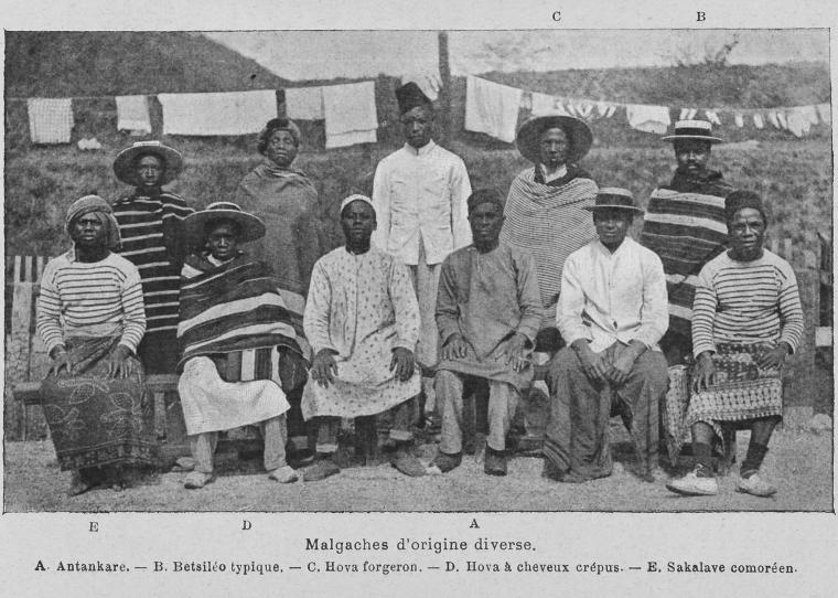 Malgaches d'origine diverse.