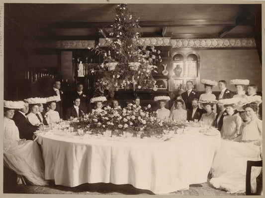 Hanna-McCormick bridal table