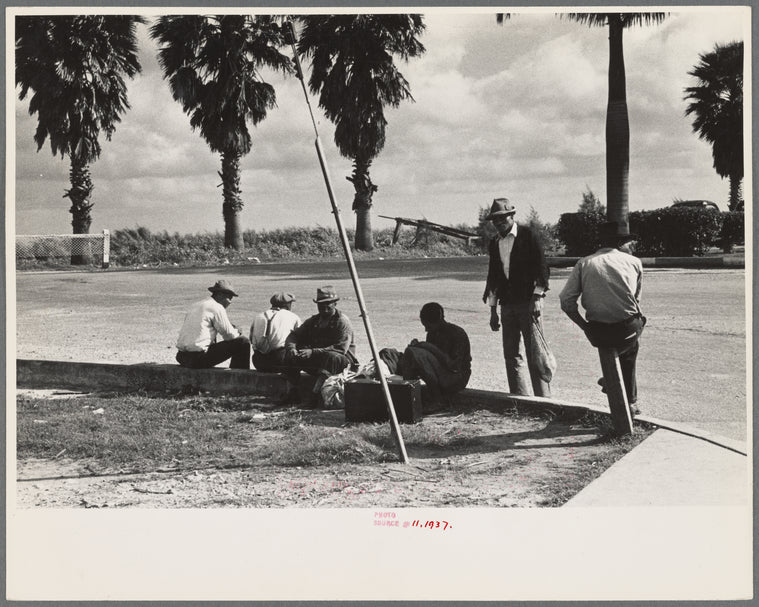 Negro beanpickers hitchhiking near Belle Glade, Florida