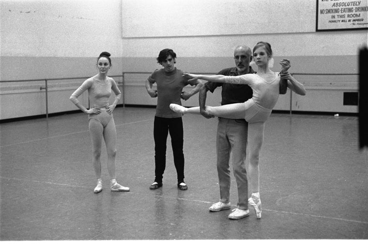 New York City Ballet rehearsal of "Dances at a Gathering" with Patricia McBride, Edward Villella, Jerome Robbins and Gelsey Kirkland, choreography by Jerome Robbins (New York)