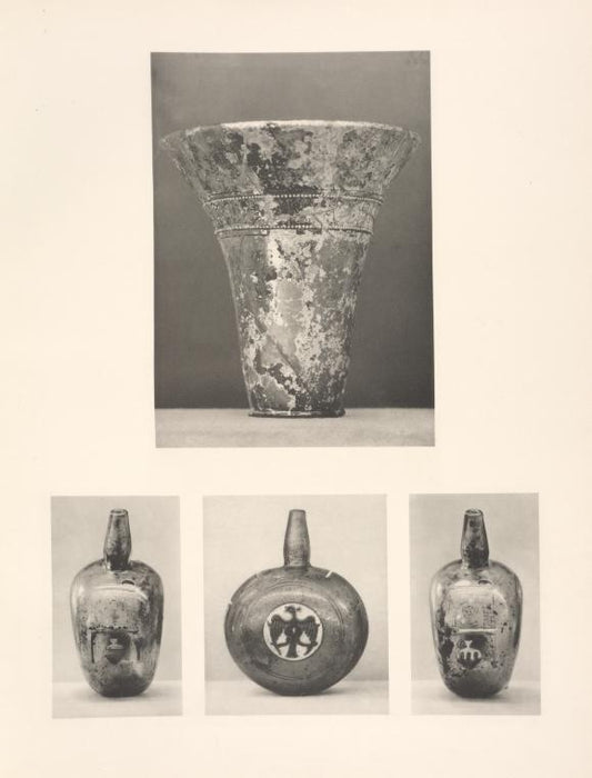 Glasgefäß; Kleine Glasflasche.