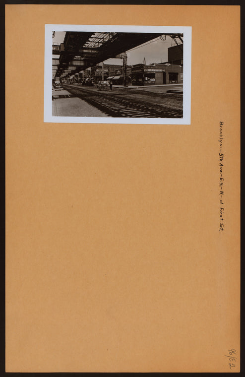 Brooklyn: 5th Avenue - 1st Street