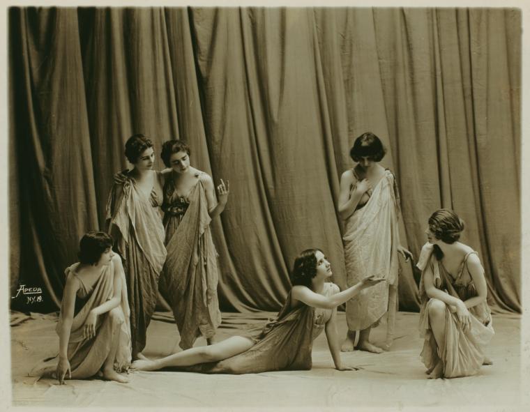 Duncan, Isadora 120