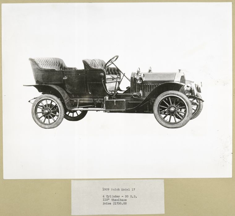 1909 Buick Model 17 - 4 cylinder - 30 H.P.
