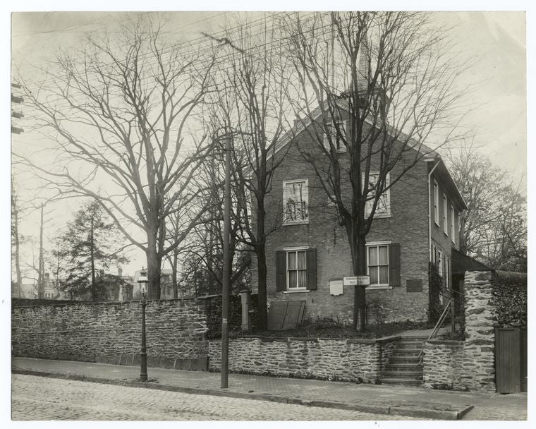 A 1775 Schoolhouse in Philadelphia