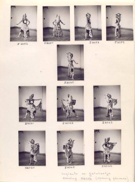 Sugianto as Gatutkatja [Gatotkaca] dancing kiprah (opening phrases)