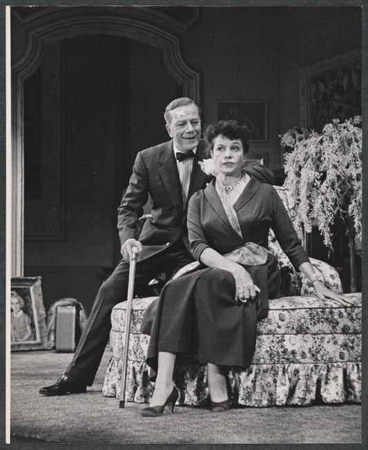 Cyril Ritchard and Cornelia Otis Skinner in the stage production The Pleasure of His Company