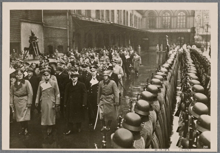 At the invitation of the Reich government in Berlin, the Chairman of the Council of People's Commissars of the Soviet Union and concurrent People's Commissar for Foreign Affairs Molotov joined with the Reich government...
