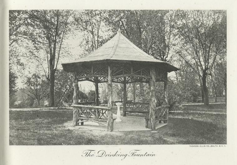 The drinking fountain.