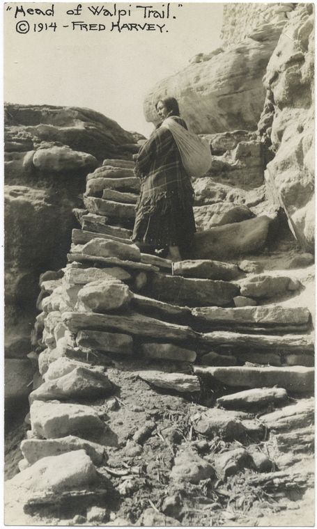 Head of Walpi trail.
