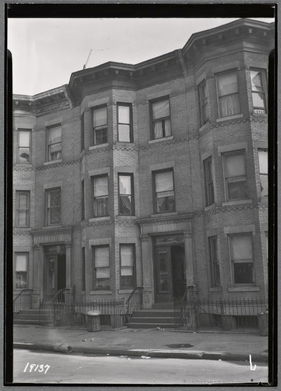 [Brick row houses: 1820-1822 [street unknown], Bronx]