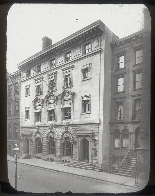 58th Street at 127 E. 58th Street, Building Front Exterior