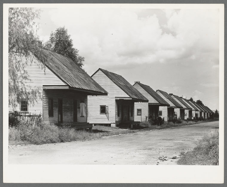 Row of Negro cabins, Destrehan, Louisiana