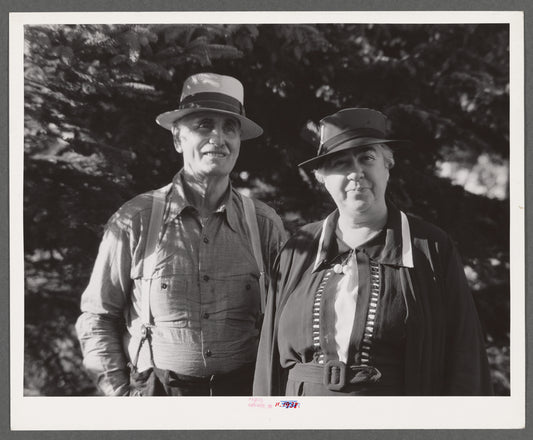 Mr. and Mrs. William Moore. Rockland, Maine