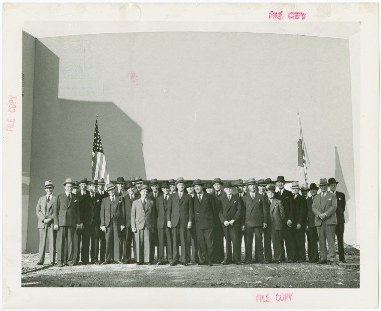 Heinz - Group of officials