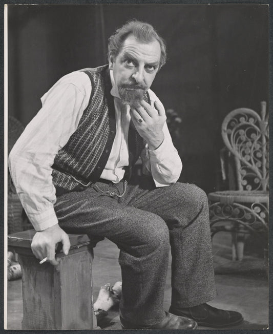 Hugh Griffith in the stage production Look Homeward, Angel