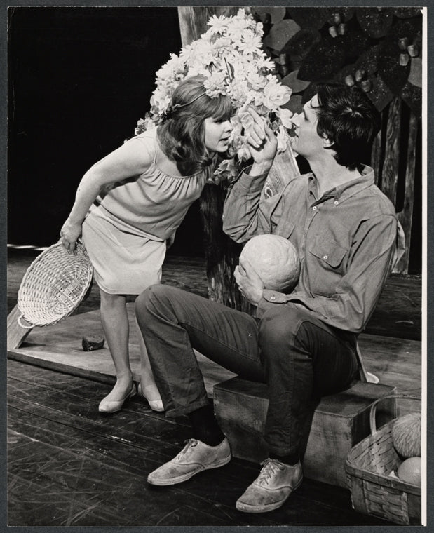 Barbara Harris and Alan Alda in the stage production The Apple Tree