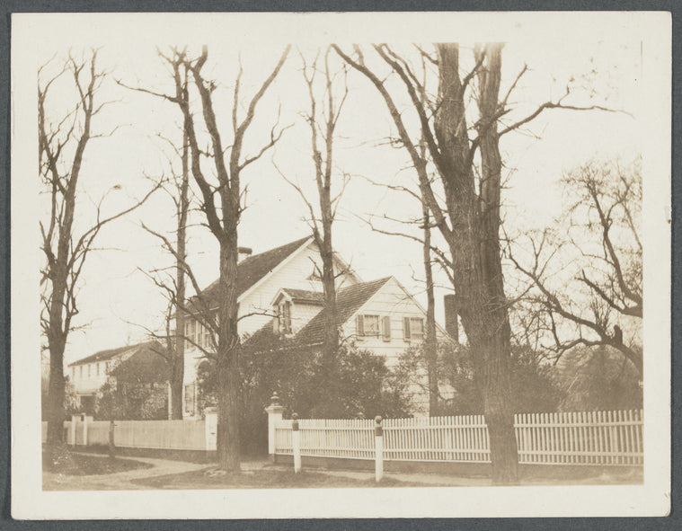 Methodist Parsonage. North side Main Street alias Jericho and Smithtown Turnpike, between S.E. White Tailor Shop and Presbyterian Parsonage. Smithtown Branch, Smithtown