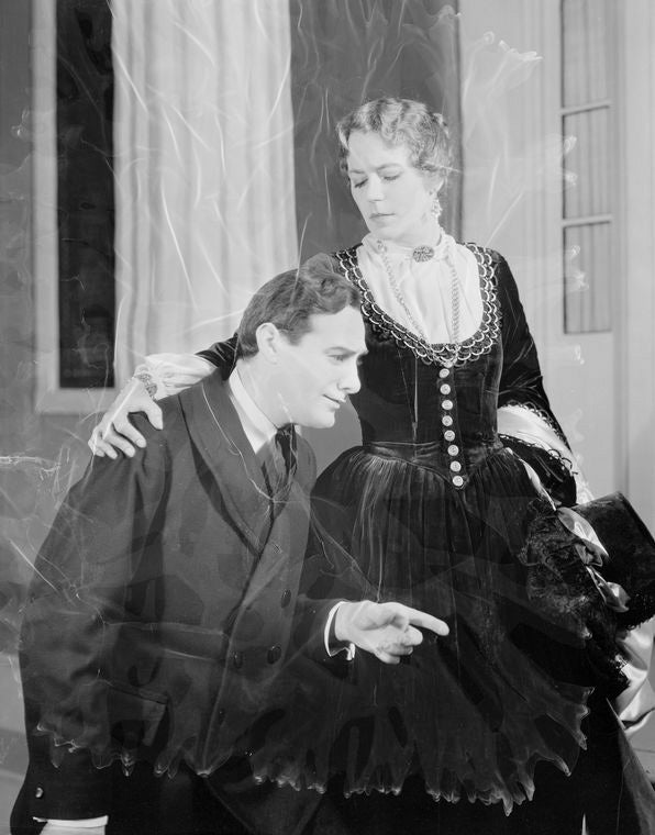 Alice Brady (Lavinia) and Earle Larimore (Orin)