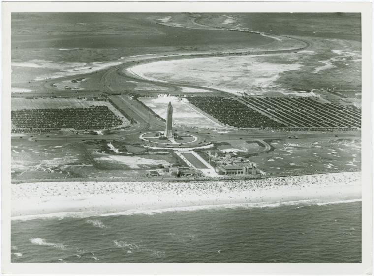 Air view of Central Mall looking north