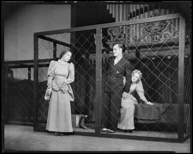 Threepenny opera
