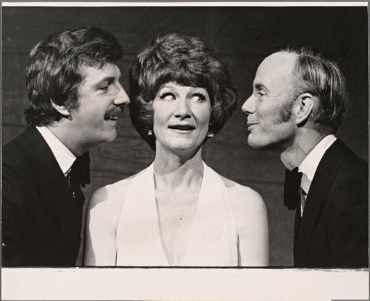 Barbara Cason, Roderick Cook, and Jamie Ross in a scene from the original 1972 off-Broadway production of "Oh, Coward!"