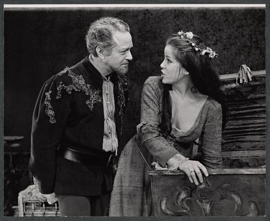 Alfred Drake and Camila Ashland in the stage production Lorenzo