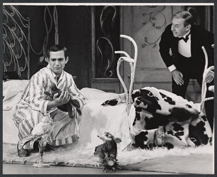Ben Gazzara and unidentified in the stage production Traveller Without Luggage