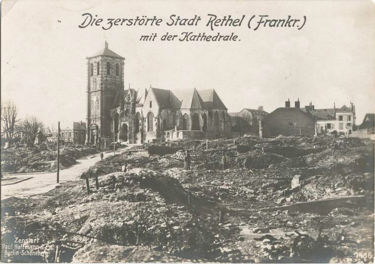 Die zerstörte Stadt Rethel (Frankr.) mit der Kathedrale.