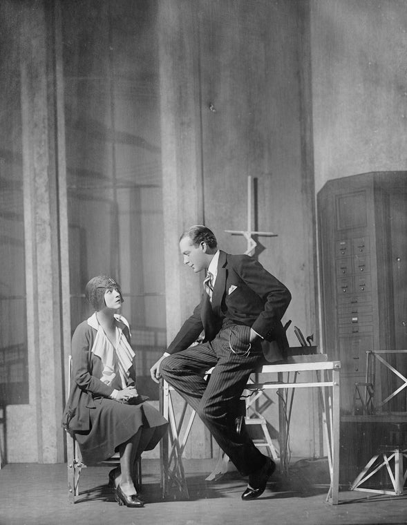 Sylvia Field as Helena Glory and Earle Larimore as Harry Domin.