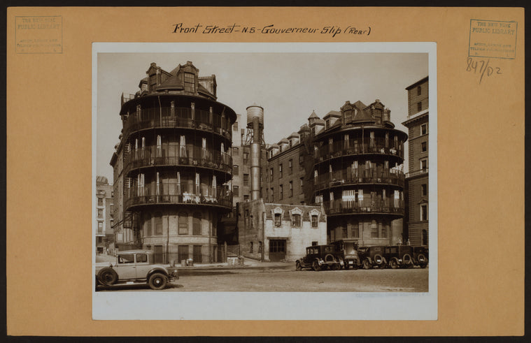 Manhattan: Front Street - Gouverneur Slip