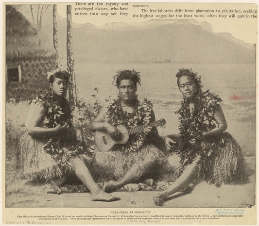 Hula girls at Honolulu