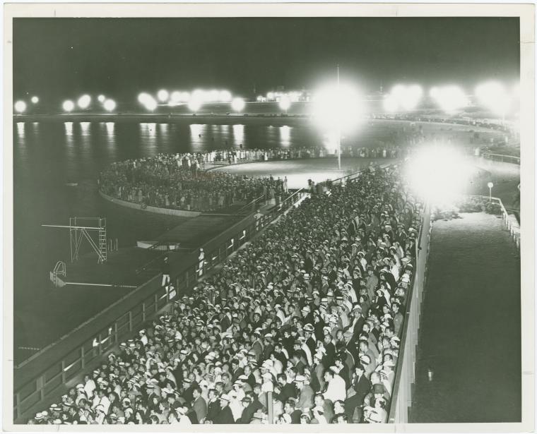 Jones Beach - crowds at fireworks