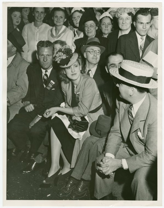 Contests - Cinderella - Jacqueline Cochrane and Floyd Odlum at contest