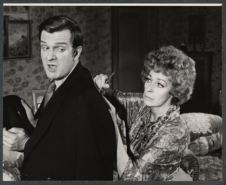 Larry Blyden and Eileen Heckart in the stage production The Mother Lover
