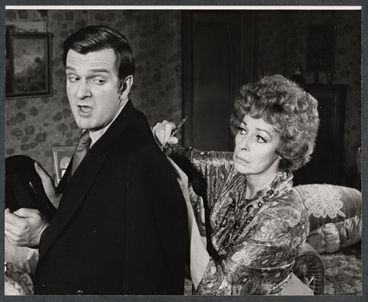 Larry Blyden and Eileen Heckart in the stage production The Mother Lover