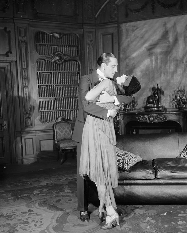 Helen Menken (Irene de Montcel) and Basil Rathbone (Jacques Virieu).