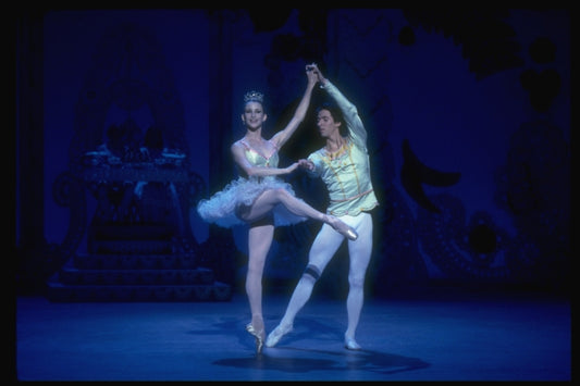 Darci Kistler and Damian Woetzel, in a New York City Ballet production of "The Nutcracker" (New York)