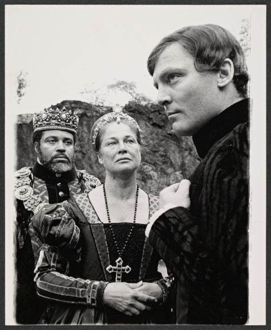 James Earl Jones, Colleen Dewhurst and Stacy Keach in publicity for the stage production Hamlet
