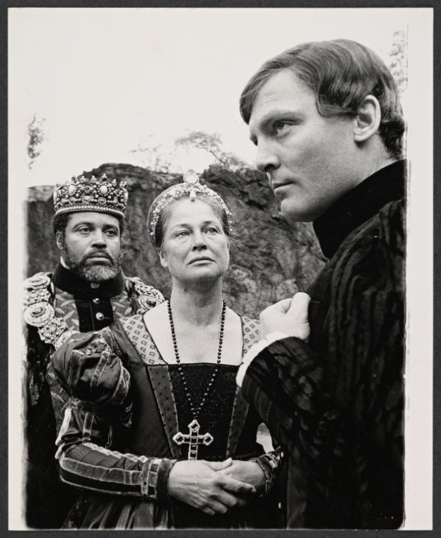 James Earl Jones, Colleen Dewhurst and Stacy Keach in publicity for the stage production Hamlet